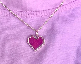 Pixel heart necklace with 18K gold-plated chain | Dainty heartshape pendant | Minimal Jewelry | Charm enamel brass | Earrings