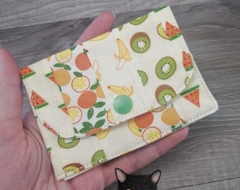 Small Wallet, Small Card Holder, Small Pouch, Fruit pouch, Banana card holder, Fruits card holder, Fabric, Tissu, 100% cotton, MadeinQuebec