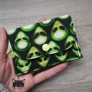 Petit Porte feuille, Porte Cartes, Petite Pochette, Pochette Alien, Extra-Terrestre, tissu, coton 100%, fait à la main, handmade