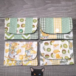 Petit Porte feuille, Porte Cartes, Porte carte crédit, porte cartes Fruits, Forme géométrique, tissu, coton 100%, fait au Québec