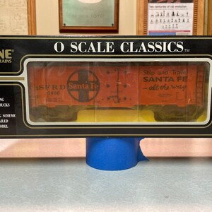 Santa Fe O Scale Reefer Car