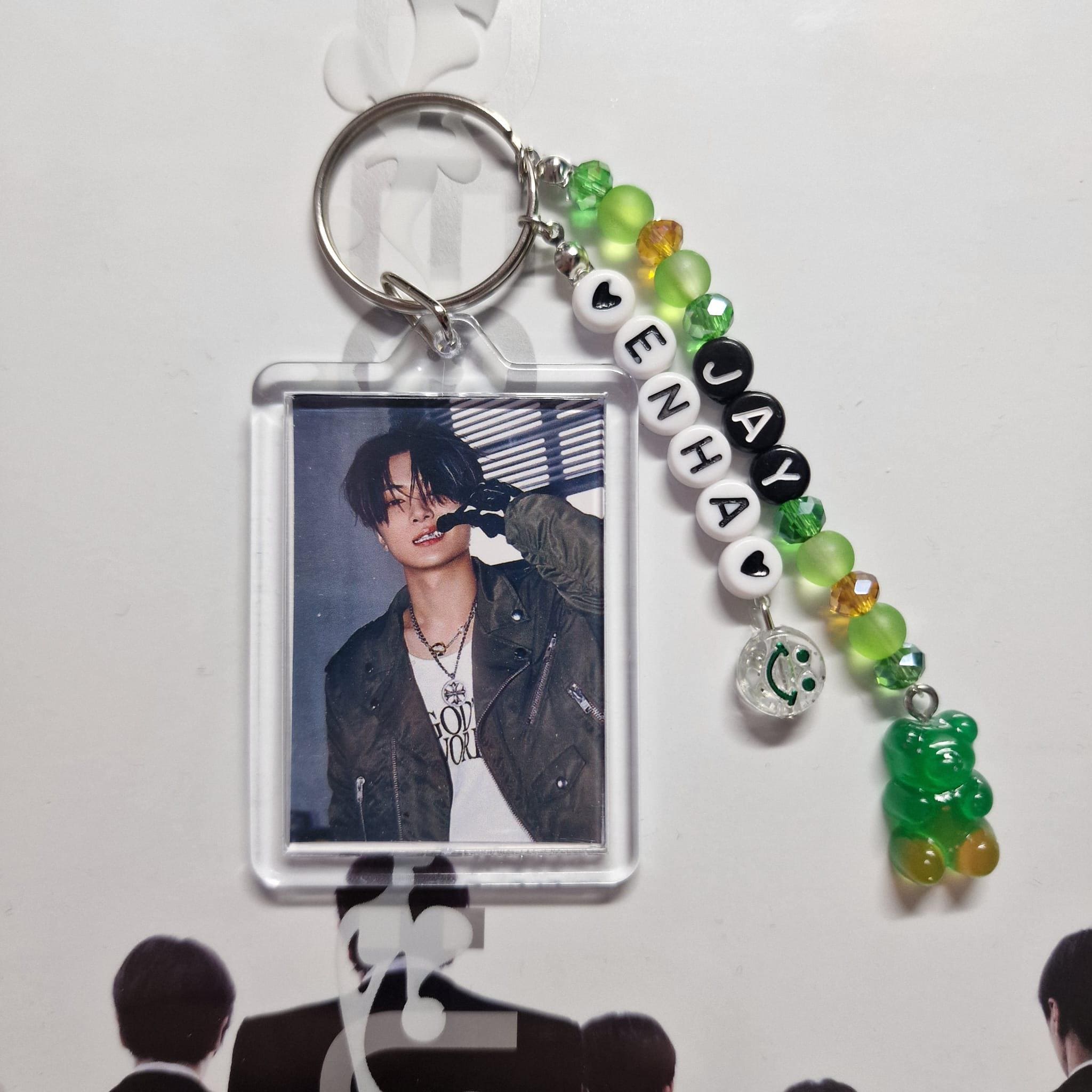 エンハイペンキーチェーン - Etsy 日本