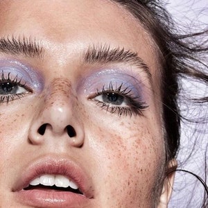 CQ EYE DUETTO | Cream Eyeshadow Makeup Stick 04 Cool Green 05 Cool Blue 06 Soft Lilac Purple image 10