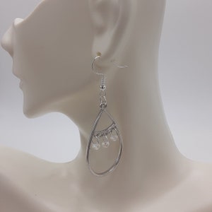 Pendants d&#39;oreilles bohèmes d&#39;inspiration vintage | Bijoux fantaisie faits main en perles pour mariages et festivals
