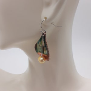 Vintage Freshwater Pearl Drop Earrings - Handmade Dangle Statement Jewelry for Weddings and Boho Style