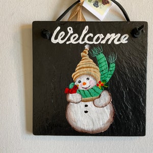 Sweet Snowman on a 5.75 x 5.75 inch Square Shaped Welcome Slate