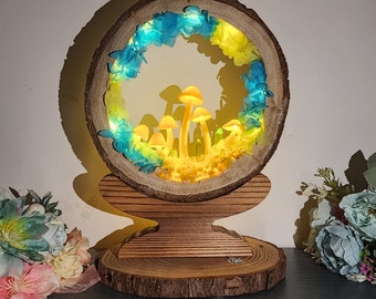 Handmade crystal mushroom lamp - Green Crystal - Yellow Mushroom - Dried flowers - Mushroom Lamp - Resin ornaments - Designed by Daniel