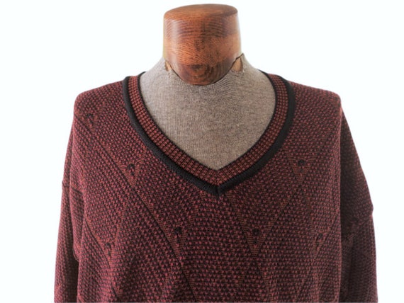 NWT IZOD CLUB Vintage Men's V-Neck Cotton Sweater… - image 3
