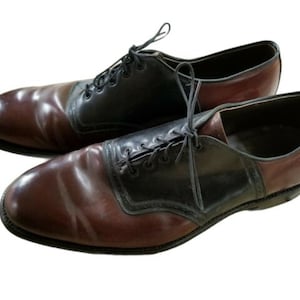 VTG JOHNSTON & MURPHY Aristocraft Men display picture 3