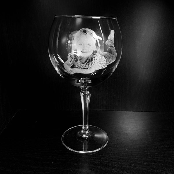 GIN balloon glass PHOTO ENGRAVED glassware, personalised etched, gift pets, dogs, cat, lager, children, jug, daddy, grandad, mug, beer bowl