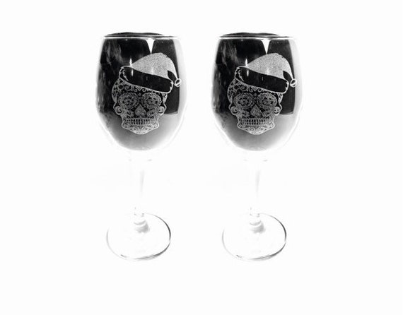 SANTA SKULL pair CHRISTMAS engraved, etched day of the dead, gift. Wine, pint, whiskey, beer, tankard, gin, vase, personalised glass