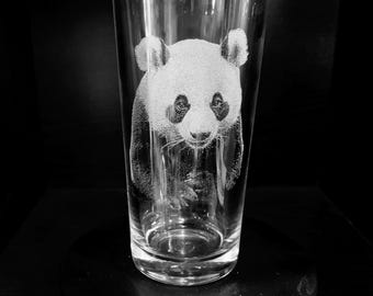 PANDA ENGRAVED glass, personalised, etched, gift, wine, whiskey, gin, vase, photo, picture, beer, decanter, tankard, dad, mum