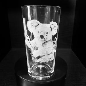 KOALA ENGRAVED glass, personalised, etched, gift, wine, whiskey, gin, vase, photo, picture, beer, decanter, tankard, dad, mum