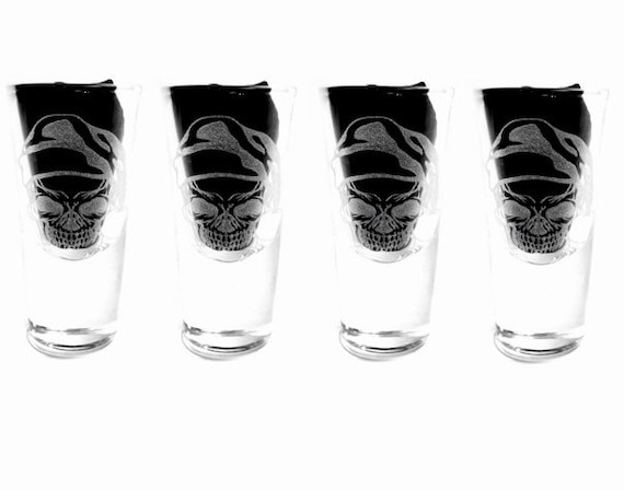 SANTA SKULL shot glass set 4 Christmas engraved, etched day of the dead, gift. Wine, pint, whiskey, beer, personalised four glasses
