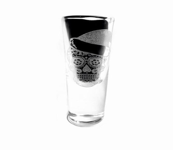 SANTA SUGAR SKULL shot glass Christmas engraved, etched day of the dead, gift. Wine, pint, whiskey, beer, tankard, gin, vase, personalised