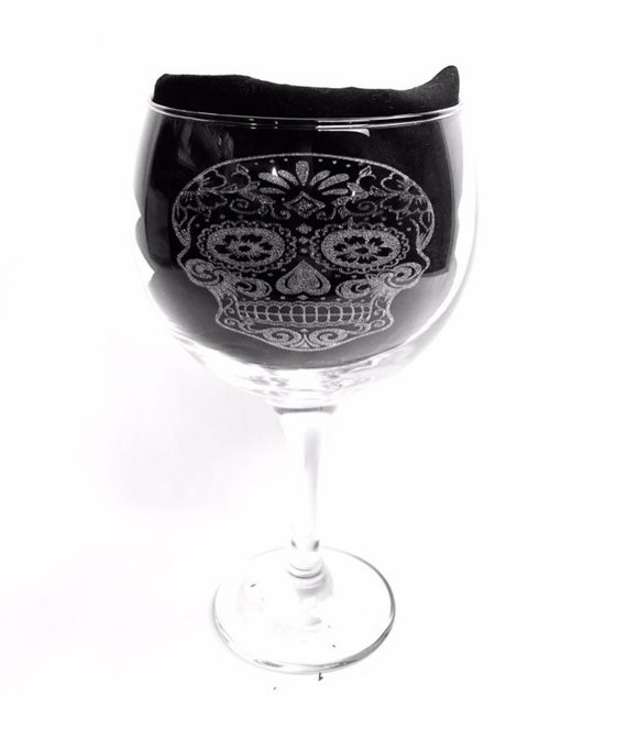 GIN SUGAR SKULL  glass, personalised glassware, etched day of the dead, gift. Wine, pint, whiskey, beer, tankard, gin, vase, Christmas