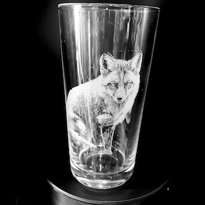 Vaso grabado con zorro, personalizado, grabado al aguafuerte, regalo, vino, whisky, ginebra, jarrón, foto, imagen, cerveza, decantador, jarra, papá, mamá