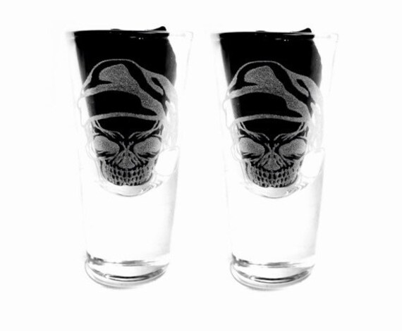 SANTA SKULL shot glass pair set 2 Christmas engraved, etched day of the dead, gift. Wine, pint, whiskey, beer, personalised