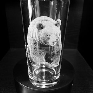 BEAR ENGRAVED glass, personalised, etched, gift, wine, whiskey, gin, vase, photo, picture, beer, decanter, tankard, dad, mum
