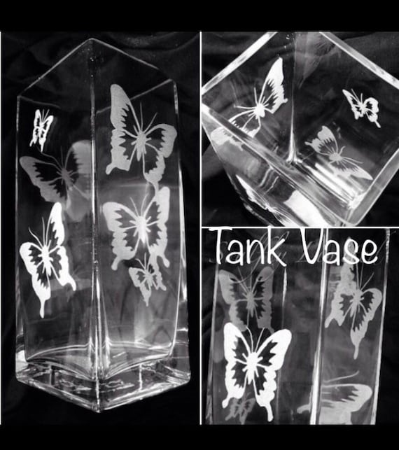 ENGRAVED VASE BUTTERFLY personalised etched glass gift, flowers, mother's day birthday, giraffe, dog, bird, elephant, owl, cat