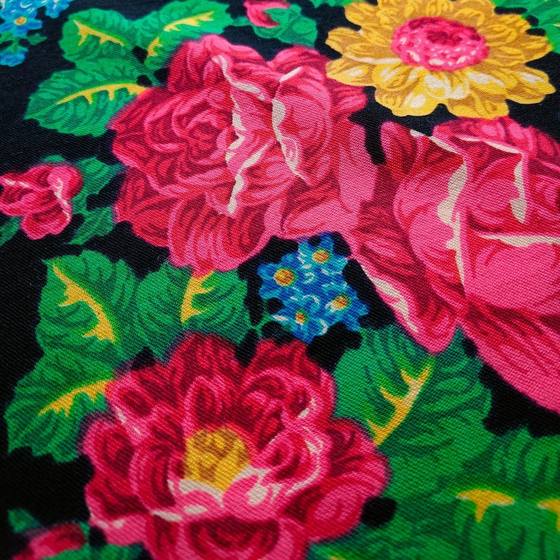 Merino Wool Collar Babushka Roses Black Grey