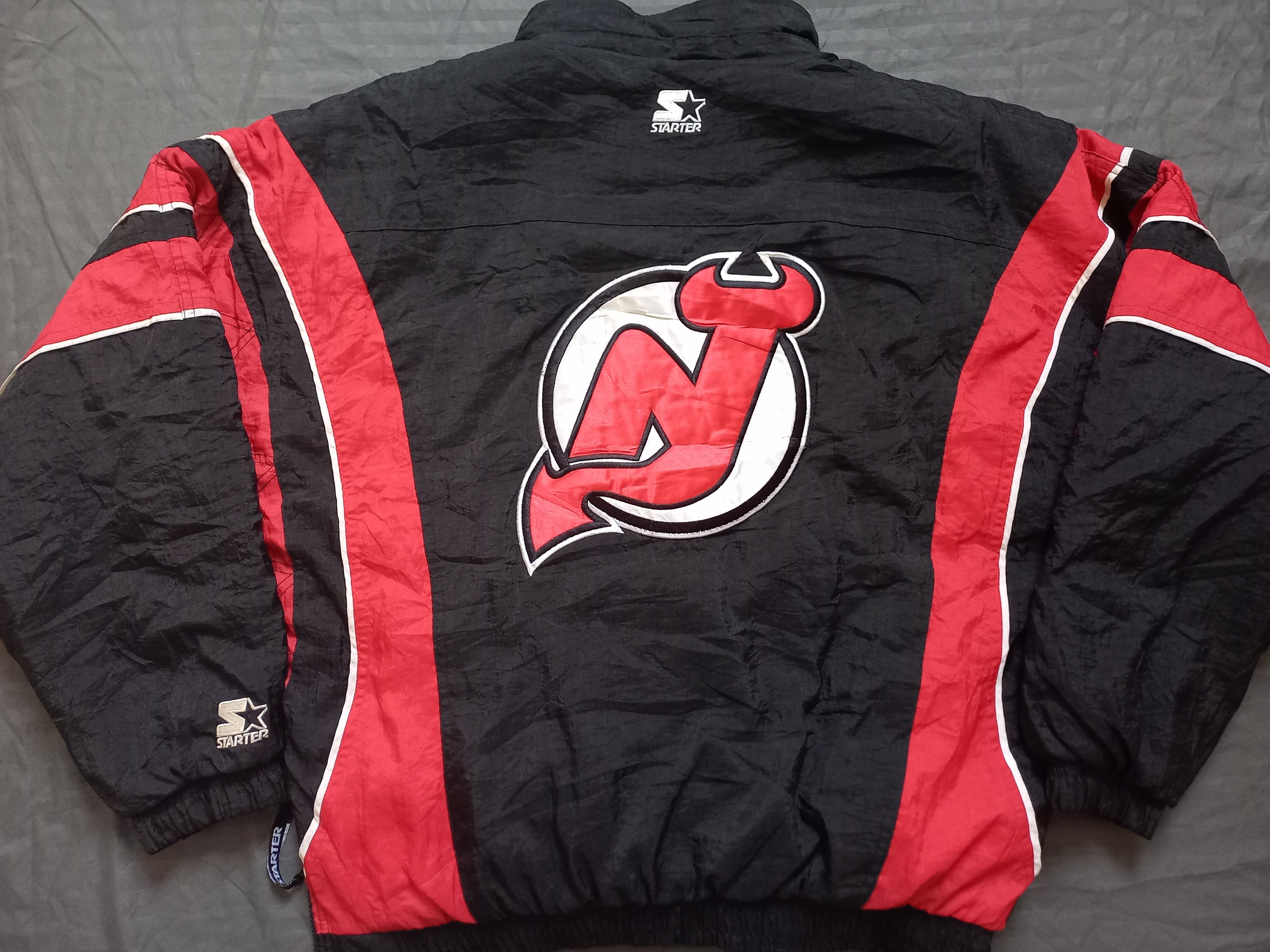 Vintage Starter New Jersey Devils (Large) Knit 90's NHL Hockey