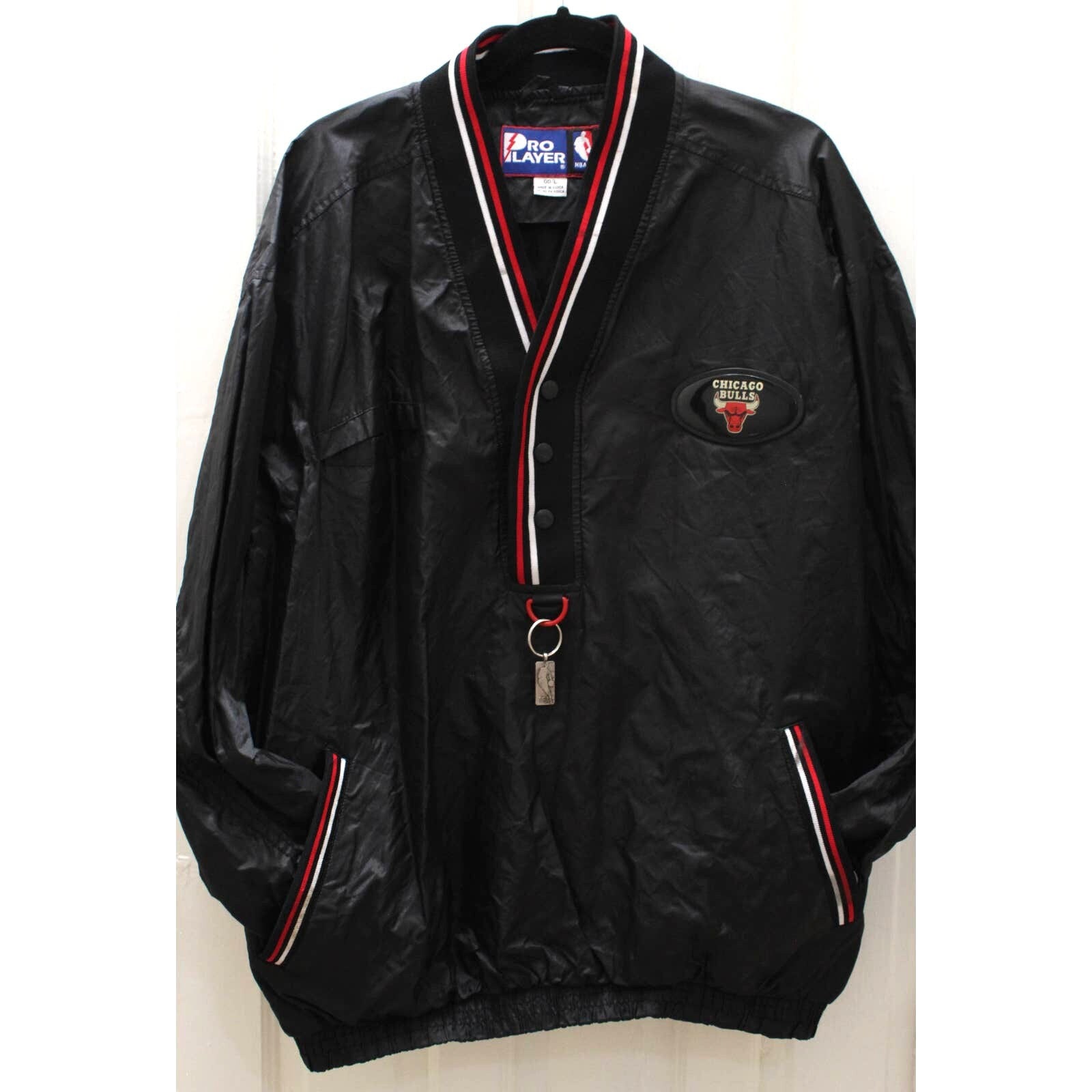 Vintage 1990s NBA Chicago Bulls Pro Player Leather Jacket Sz. L
