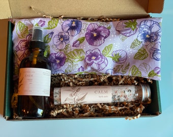 Lavender gift box • Weighted lavender eye mask, bath salts and yoga mat spray