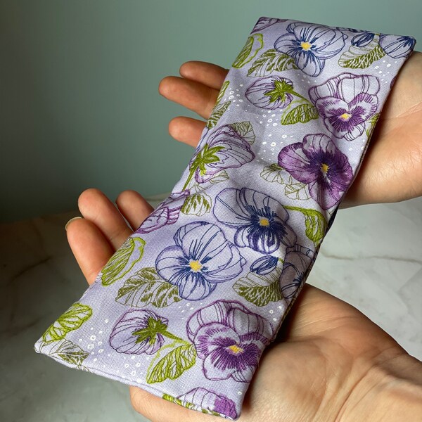 Soothing weighted lavender eye pillow