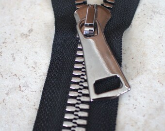 21 inc 1-Way T10 Bone, Symmetrical Teeth, Special Stitched Coating, Disassembled Bottom, Metal Zippers SKU/ES04