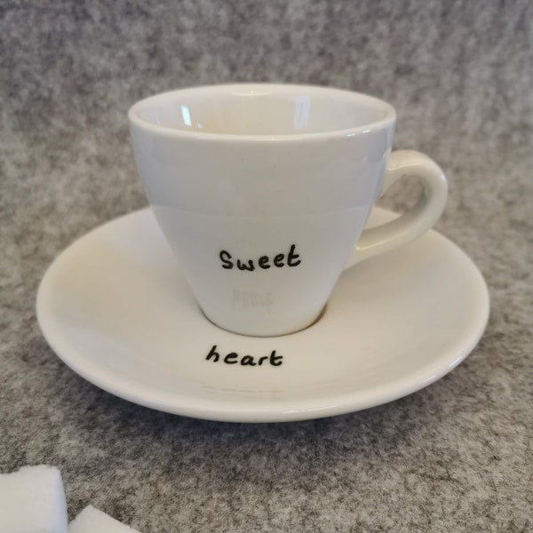 Espressotasse mit Untertasse