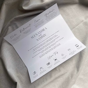 Einladungskarten Hochzeit, Hochzeitseinladung, Klappkarte auf weißem Kraftpapier