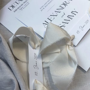 Wedding invitation cards, Din B6 with highlighted shield and satin ribbon image 8