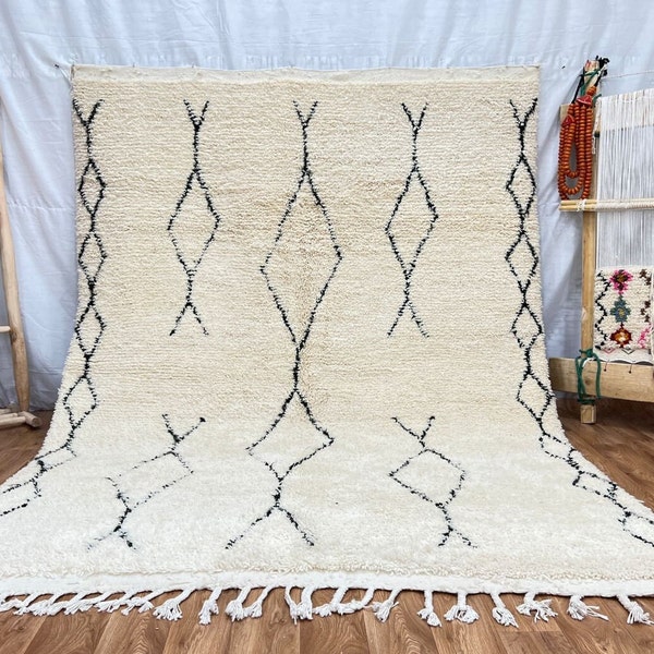 White rug fluffy- Beni ourain rug- Authentic Moroccan Rug- Custom Beni Ourain rug- Beni Rug Large Moroccan Rug- White& Black Rug- Custom rug