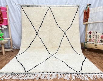 Handmade Beni Ourain Wool Rug: Steel White & Black Moroccan Rug