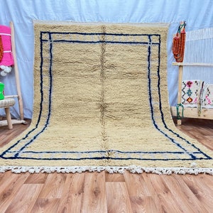 Handmade Beni Ourain Berber Rug: Moroccan Shag Wool Rug