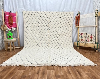 Hand Knotted Beni Ourain Rug: Authentic Moroccan White Wool Rug