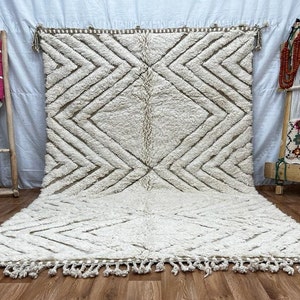 Hand-Knotted Beni Ourain Rug: Authentic Moroccan Wool Rug