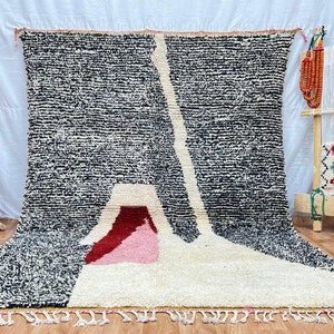Handwoven Berber Rug: Moroccan Shag, Beni Ourain Style