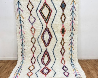 Handmade Boujaad Rug: Multicolored Berber Moroccan Carpet
