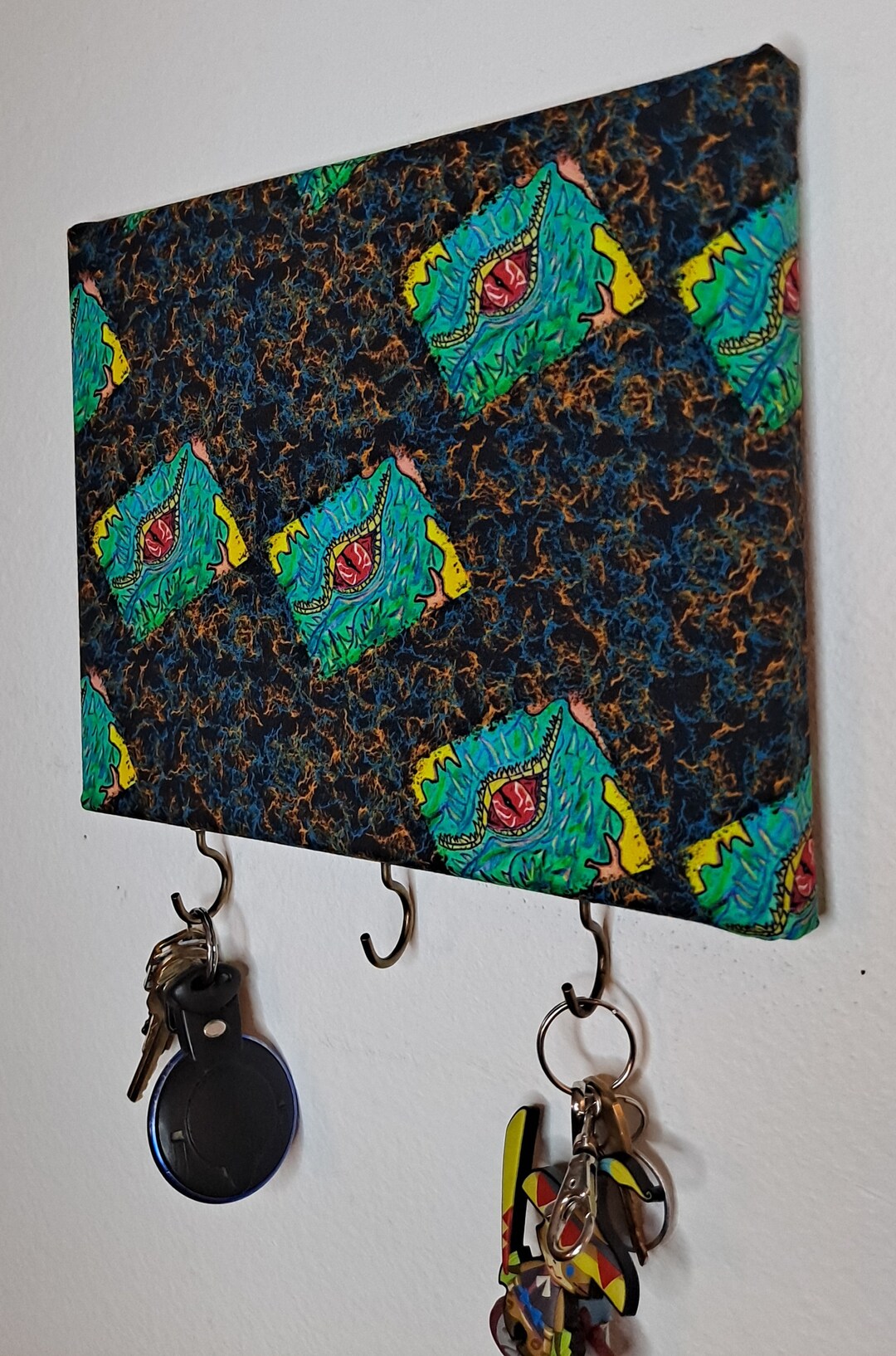Handmade 8x10 Canvas Key Chain and Pet Collar Rack With Dragon ...