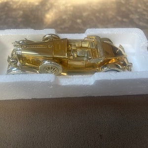 1934 Duesenberg by Signature Gold Plated Die Cast Toy Collectible