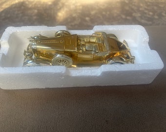 1934 Duesenberg by Signature Gold Plated Die Cast Toy Collectible