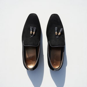 Kolkata - Comfortable Black Indian Mojaris for Men - Groom Wedding Shoes