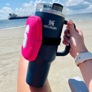 Personalisierte Beutel: Chenille Initial Fanny Pack für 40 oz Becher