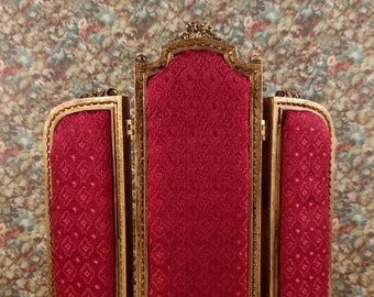 Victorian screen, 1/12 scale, for dollhouses.Design maamMiniaturas©