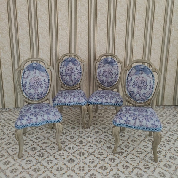 Miniature 18th century Victorian chairs, dollhouse, 1/12 scale. Maam Miniatures © design