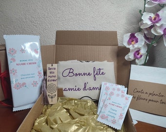 Joli coffret cadeau " Bonne fête mamie "