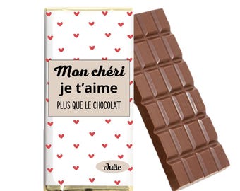 Personalized chocolate bar for Valentine&#39;s Day: a delicious and romantic gift
