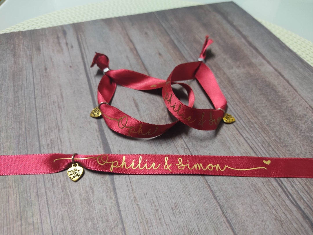 Bride To Be 2015 Clip On Charm Est Livré Avec Sac Cadeau En Organza à La Main Par Libby De Place De Marché